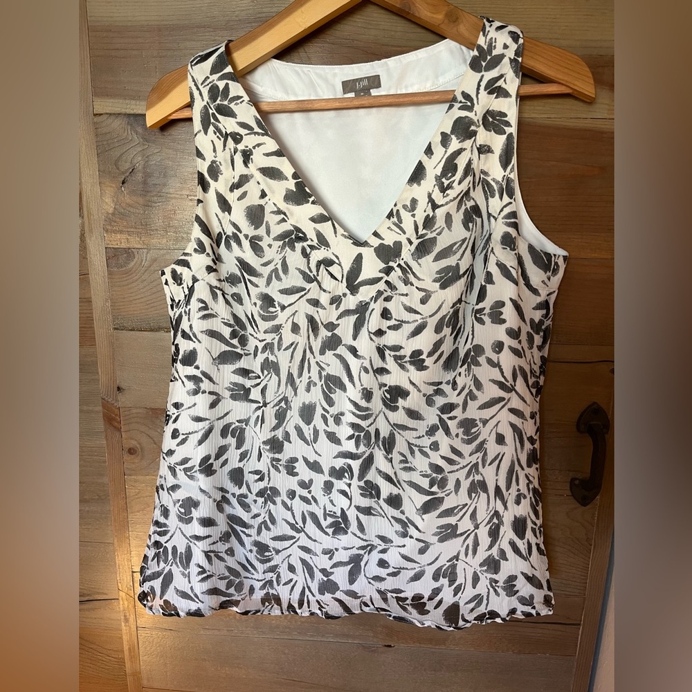 J. Jill Black and White Leaf Print Tank Top